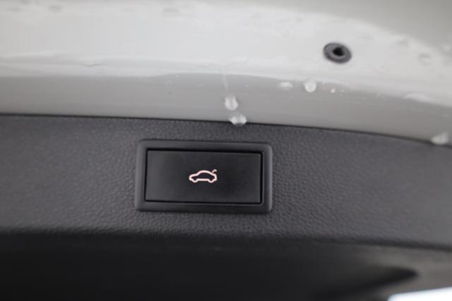 Skoda Kodiaq Sportline 4x4 2.0 TDI DSG Sportline, Pano, AHK, Navi, Side, Matrix, el. Klappe, FS beheizbar 