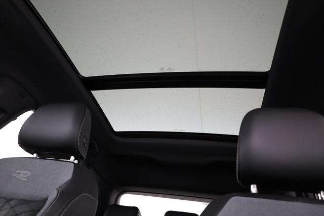 Volkswagen T-Roc R-Line 4Motion 2.0 TSI DSG 4M Black Style, AHK, Pano, HuD, AreaView, Side, Winter 