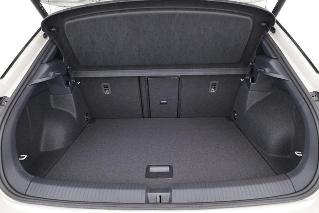 Volkswagen T-Roc R-Line 4Motion 2.0 TSI DSG 4M Black Style, AHK, Pano, HuD, AreaView, Side, Winter 