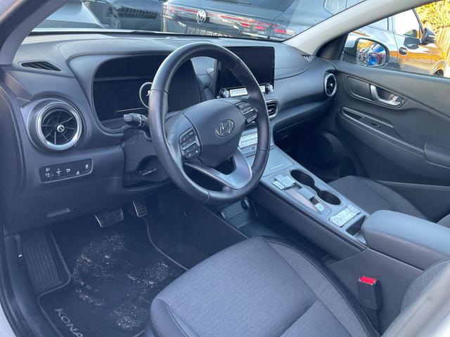 Hyundai KONA - Trend Elektro 2WD EV 64kWh Style, Navi, Wärmepumpe, Kamera, Sitzheizung