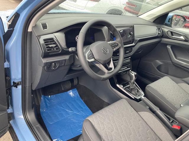 Volkswagen T-Cross - 1.5 TSI 110 kW Life DSG Life, AHK, IQ.Light, ACC, Side, Kamera, 17-Zoll, Winterpaket