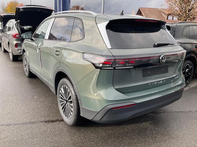 Volkswagen Tiguan 1.5 TSI eHybrid 150 kW Life DSG Life, AHK, IQ.Light, Navi, ParkAssist 