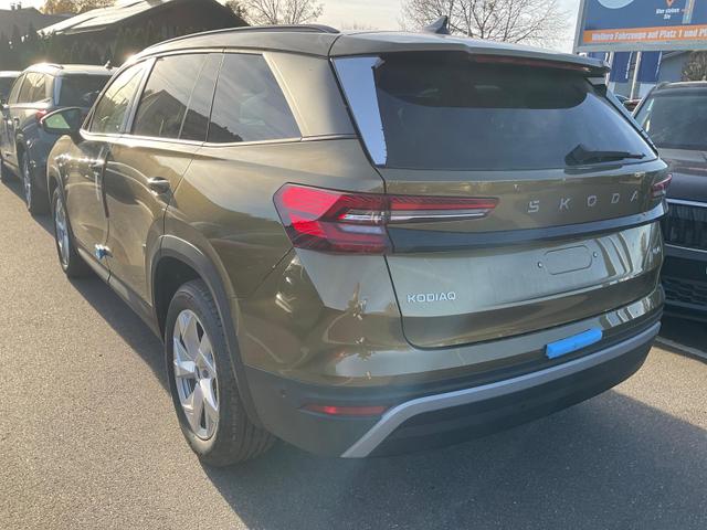 Skoda Kodiaq 2.0 TDI 142kW 4x4 Selection DSG Selection, AHK, Navi, Side, el. Klappe, AreaView, ParkAssist 