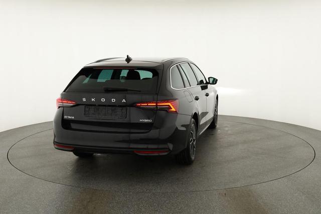 Skoda Octavia Combi 1.5 TSI mHEV 110 kW Selection DSG Selection, Side, el. Klappe, Kamera, Winter 