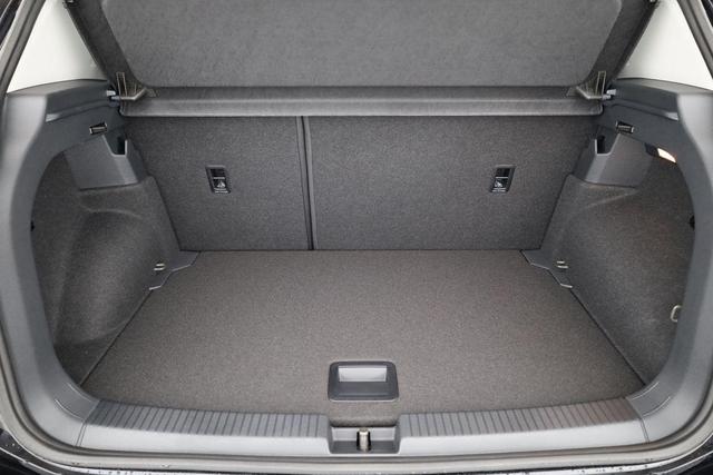 Volkswagen T-Cross 1.0 TSI 85 kW Life DSG Life, LED, Kamera, ACC, Side, Winter, 17-Zoll, 3-J. Garantie 