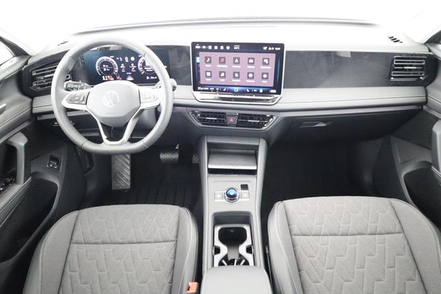 Volkswagen Tiguan 1.5 TSI eHybrid 150 kW Life DSG Life, AHK, IQ.Light, Navi, ParkAssist 