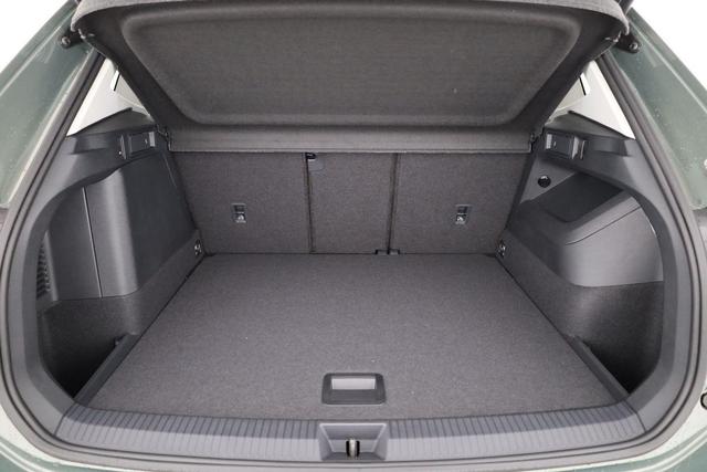 Volkswagen Tiguan 1.5 TSI eHybrid 150 kW Life DSG Life, AHK, IQ.Light, Navi, ParkAssist 