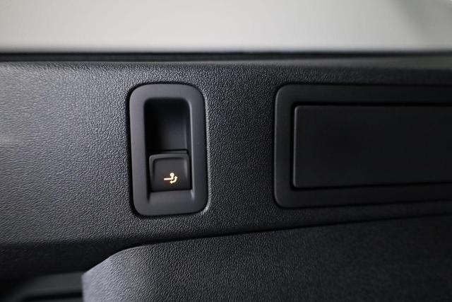 Volkswagen Tiguan 1.5 TSI eHybrid 150 kW Life DSG Life, AHK, IQ.Light, Navi, ParkAssist 