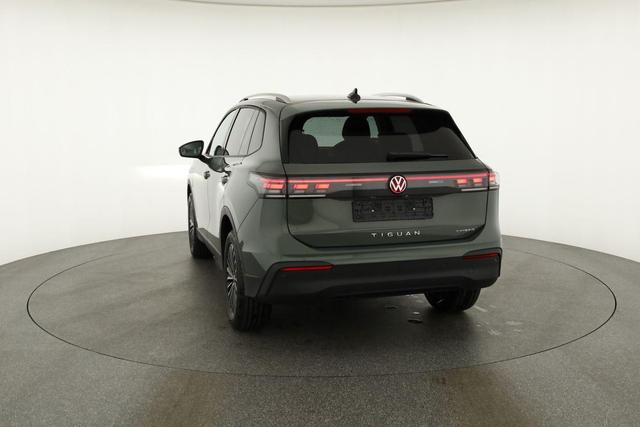 Volkswagen Tiguan 1.5 TSI eHybrid 150 kW Life DSG Life, AHK, IQ.Light, Navi, ParkAssist 