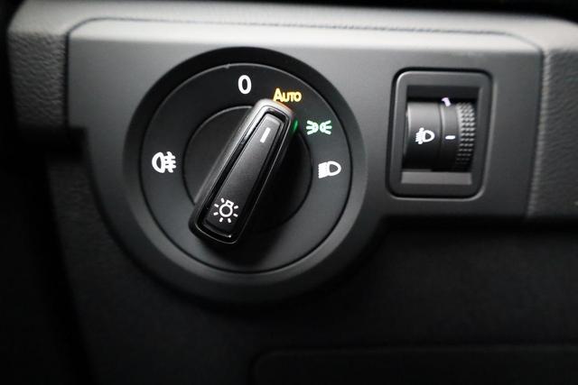 Volkswagen T-Cross 1.0 TSI 85 kW Life DSG Life, LED, Kamera ACC, Side, Winter, 3-J. Garantie 