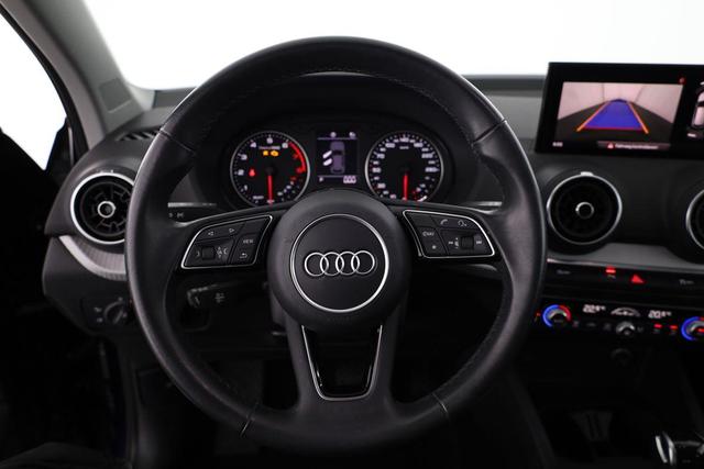 Audi Q2 35 TFSI basis S-Tronic, LED, Kamera, 16 Zoll 