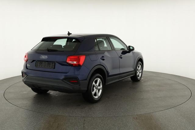 Audi Q2 35 TFSI basis S-Tronic, LED, Kamera, 16 Zoll 