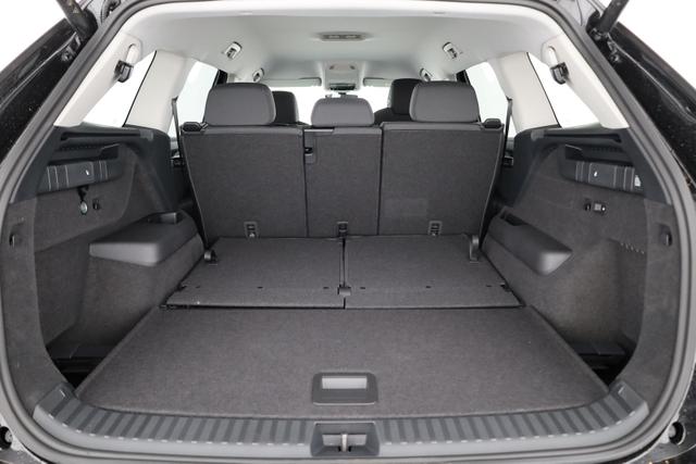 Skoda Kodiaq 2.0 TDI 142kW 4x4 Selection DSG Selection, 7-Sitzer, AHK, Navi, Side, el. Klappe, AreaView, ParkAssist 