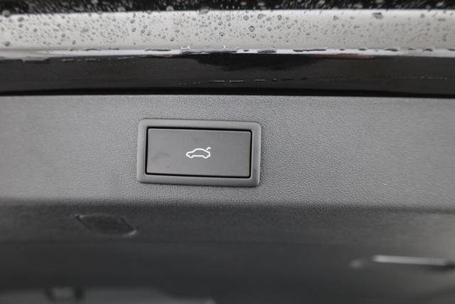 Skoda Kodiaq 2.0 TDI 142kW 4x4 Selection DSG Selection, 7-Sitzer, AHK, Navi, Side, el. Klappe, AreaView, ParkAssist 