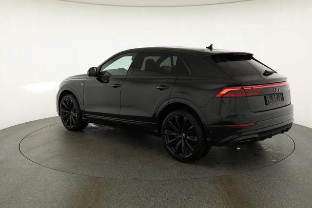 Audi Q8 50 TDI quattro qu S-LINE, Standheizung, HuD, Luft, Pano, B&O, 23-Zoll, AHK, Leder, AreaView, Optik schwarz 