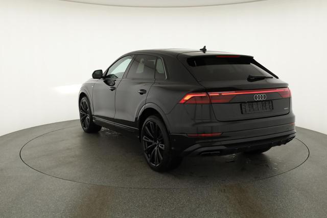 Audi Q8 50 TDI quattro qu S-LINE, Standheizung, HuD, Luft, Pano, B&O, 23-Zoll, AHK, Leder, AreaView, Optik schwarz 