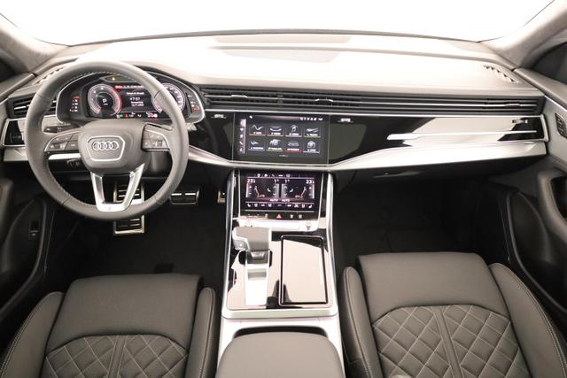 Audi Q8 50 TDI quattro qu S-LINE, Luft, Pano, B&O, 23-Zoll, AHK, Leder, AreaView, Optik schwarz 