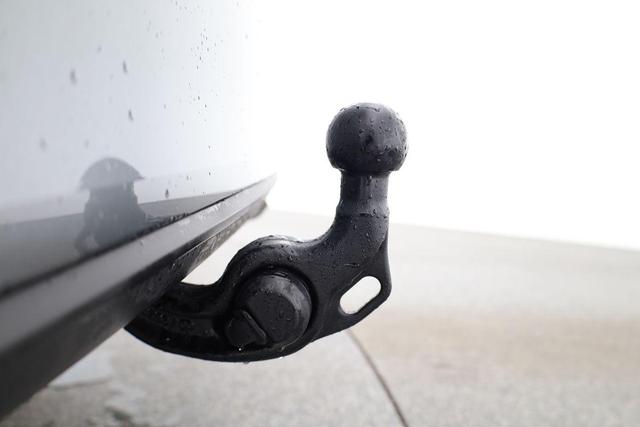 Skoda Octavia Combi 2.0 TDI 110 kW Selection DSG Selection, Navi, AHK, el. Klappe, 5-J Garantie 