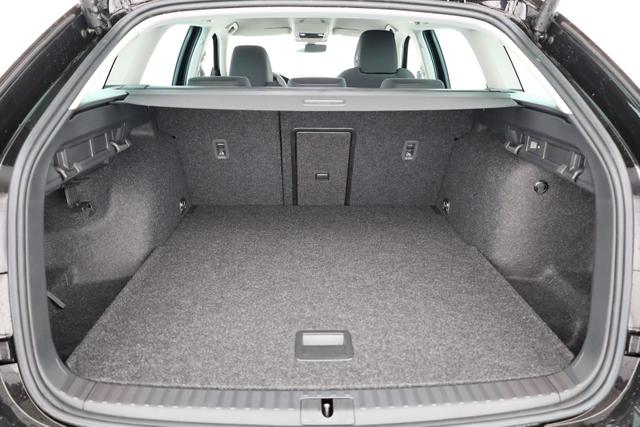 Skoda Octavia Combi 2.0 TDI 110 kW Selection DSG Selection, Navi, AHK, el. Klappe, 5-J Garantie 