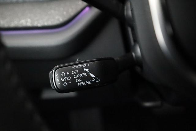 Skoda Octavia Combi 2.0 TDI 110 kW Selection DSG Selection, Navi, Pano, AHK, Teilleder, 5-J Garantie 