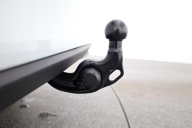 Skoda Octavia Combi 2.0 TDI 110 kW Selection DSG Selection, Navi, Pano, AHK, Teilleder, 5-J Garantie 