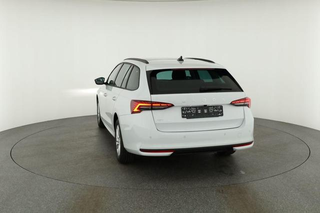 Skoda Octavia Combi 2.0 TDI 110 kW Selection DSG Selection, Navi, Pano, AHK, Teilleder, 5-J Garantie 