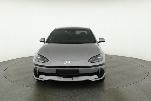 Hyundai IONIQ 6 Uniq Elektro 77,4 kWh, Pano, 20-Zoll, Matrix, HuD, Side, AreaView, Navi, BOSE, Winter 