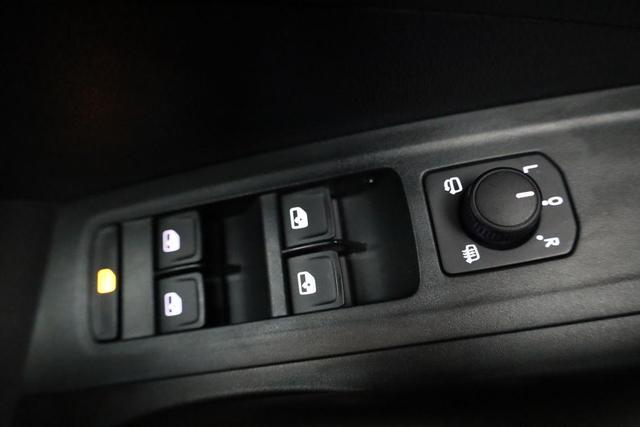 Skoda Fabia Selection 1.0 TSI DSG 130 Jahre, LED, Kamera, ACC, Side, Ladeboden, Winter 