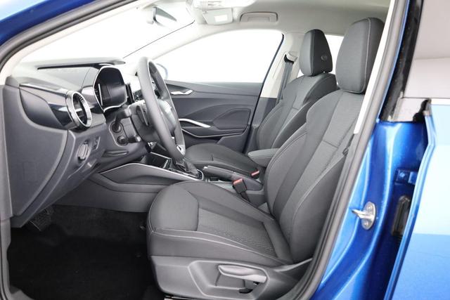 Skoda Fabia Selection 1.0 TSI DSG 130 Jahre, LED, Kamera, ACC, Side, Ladeboden, Winter 