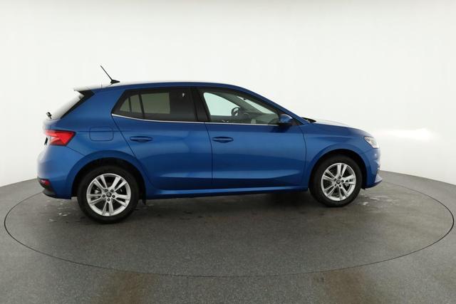 Skoda Fabia Selection 1.0 TSI DSG 130 Jahre, LED, Kamera, ACC, Side, Ladeboden, Winter 