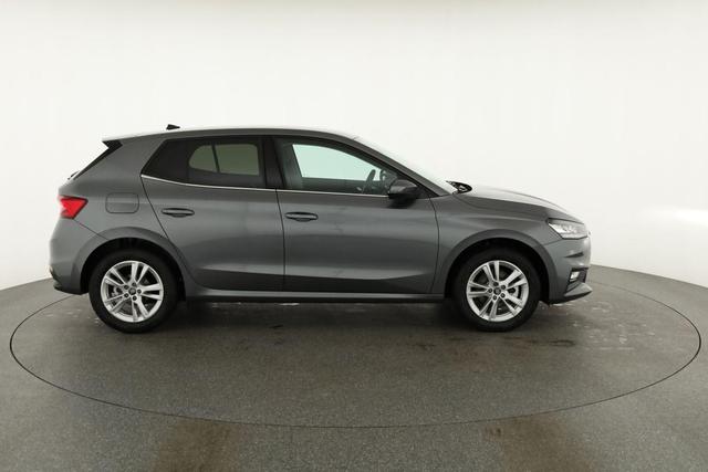 Skoda Fabia Selection 1.0 TSI DSG 130 Jahre, LED, Kamera, ACC, Side, Ladeboden, Winter 