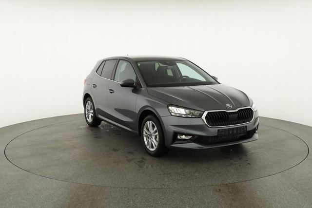 Skoda Fabia Selection 1.0 TSI DSG 130 Jahre, LED, Kamera, ACC, Side, Ladeboden, Winter 