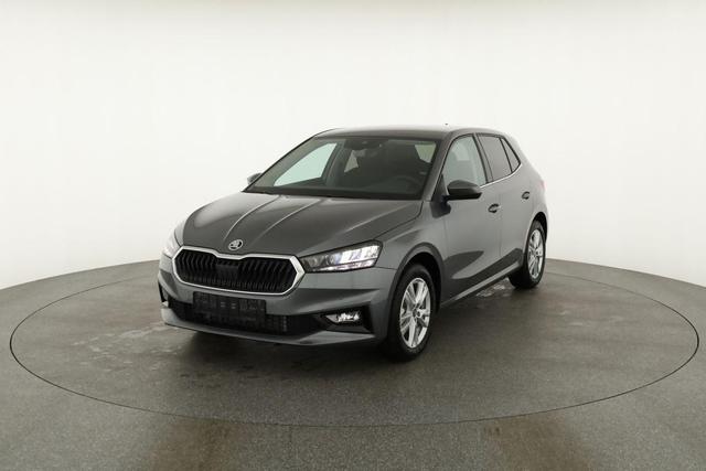 Skoda Fabia Selection 1.0 TSI DSG 130 Jahre, LED, Kamera, ACC, Side, Ladeboden, Winter 
