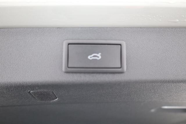 Skoda Kodiaq 2.0 TDI 142kW 4x4 Selection DSG Selection, 7-Sitzer, AHK, Navi, Side, el. Klappe, AreaView, ParkAssist 