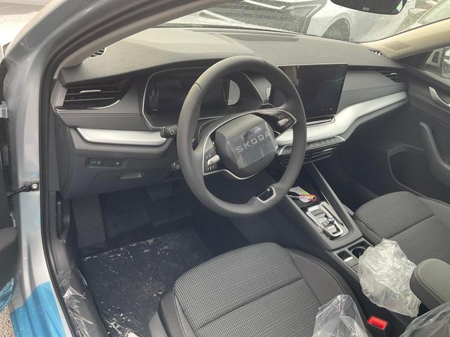 Skoda Octavia Combi - 2.0 TDI 110 kW Selection DSG Selection, Navi, AHK, el. Klappe, 5-J Garantie