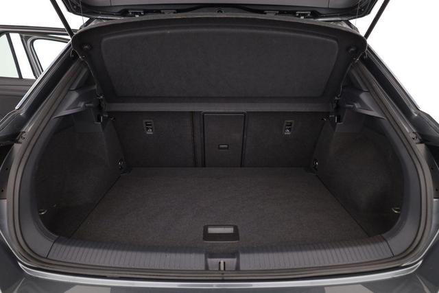 Volkswagen T-Roc R-Line 1.5 TSI R-Line, Navi, LED, ACC, Parklenk, Winter, sofort 
