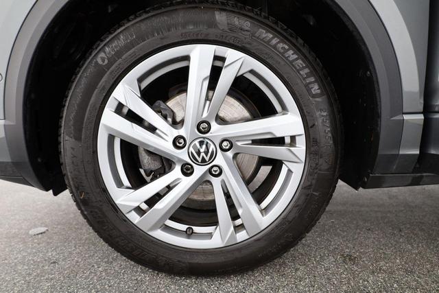 Volkswagen T-Roc R-Line 1.5 TSI R-Line, Navi, LED, ACC, Parklenk, Winter, sofort 