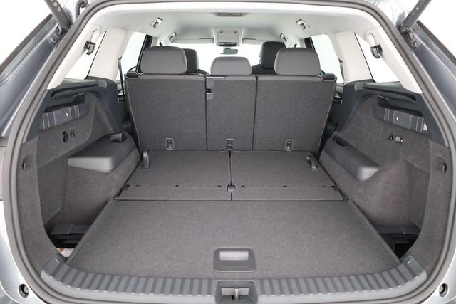 Skoda Kodiaq 2.0 TDI 142kW 4x4 Selection DSG Selection, 7-Sitzer, AHK, Navi, Side, el. Klappe, AreaView, ParkAssist 