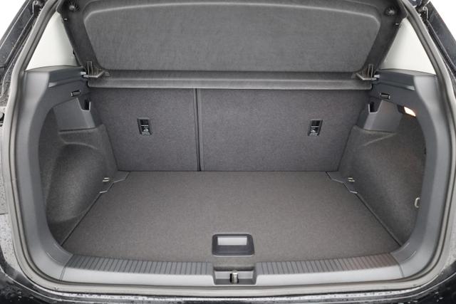 Volkswagen T-Cross 1.0 TSI 85 kW Life DSG Life, IQ.Light, AHK, ACC, Kamera, 17-Zoll, Winterpaket 