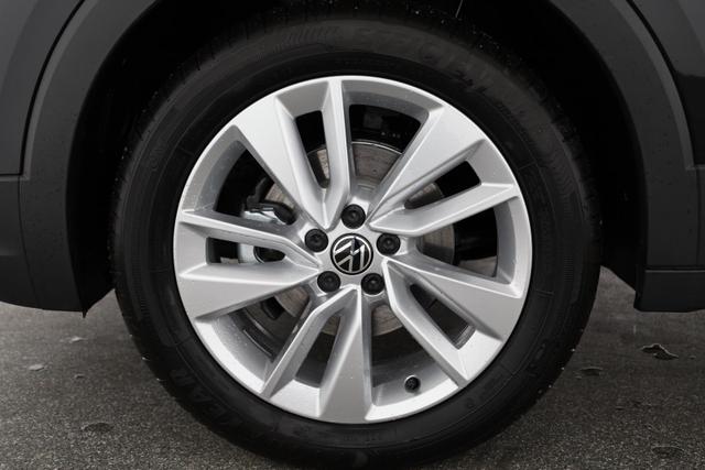 Volkswagen T-Cross 1.0 TSI 85 kW Life DSG Life, IQ.Light, AHK, ACC, Kamera, 17-Zoll, Winterpaket 