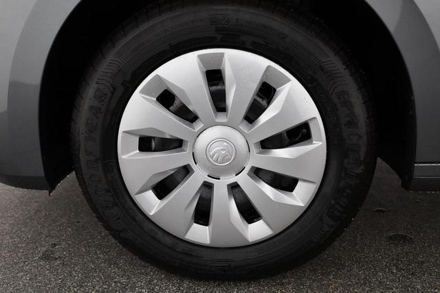 Skoda Fabia Selection 1.0 TSI Selection, Park, Winterpaket, SmartLink, 4-J Garantie 