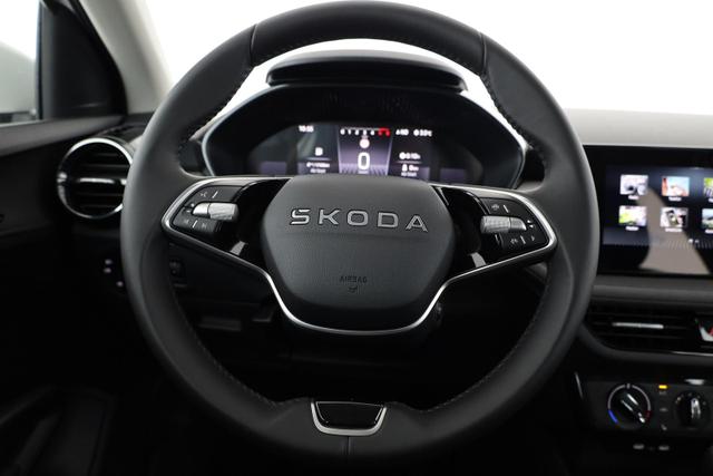 Skoda Fabia Selection 1.0 TSI Selection, Ladeboden, Park, Winterpaket, SmartLink, 4-J Garantie 