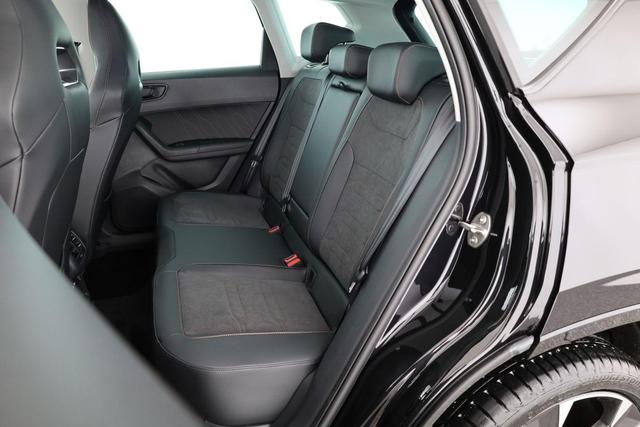 Cupra Ateca Basis 1.5 TSI DSG, AHK, el. Klappe, Navi, Kamera 