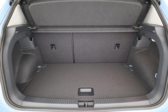 Volkswagen T-Cross 1.0 TSI 85 kW Life DSG Life, IQ.Light, AHK, ACC, Kamera, 17-Zoll, Winterpaket 