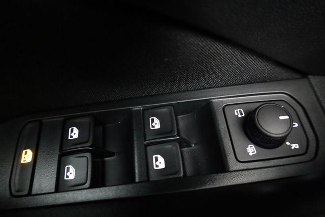 Skoda Kamiq Selection 1.0 TSI DSG Selection, Matrix, Kamera, 16-Zoll, Winter, 4-J Garantie 