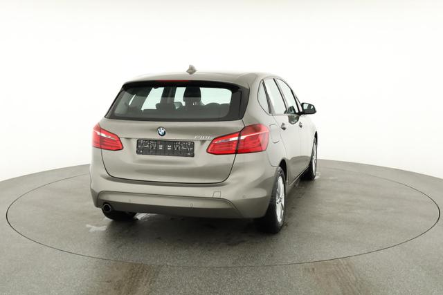 BMW 2er Active Tourer 218 i Advantage 218i Advantage, Sitzheizung, Tempomat, 1. Hand 