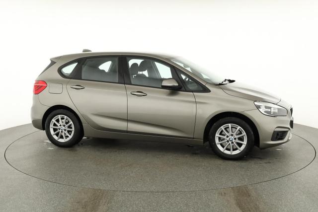 BMW 2er Active Tourer 218 i Advantage 218i Advantage, Sitzheizung, Tempomat, 1. Hand 