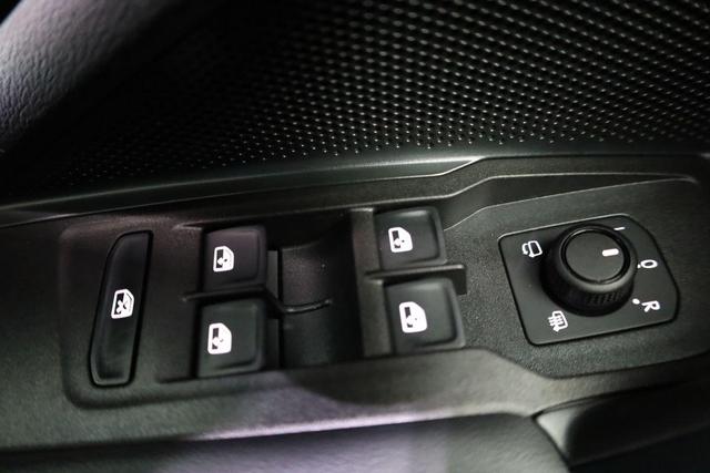 Volkswagen Tiguan 1.5 eTSI 110 kW Life DSG Life, easyOpen, Kamera, 5-J Garantie, LED-Plus 