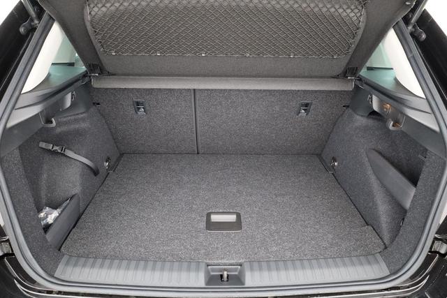 Skoda Kamiq Selection 1.0 TSI DSG Selection, Matrix, Kamera, 16-Zoll, Winter, 4-J Garantie 