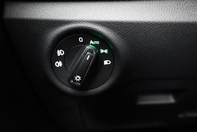 Skoda Kamiq Selection 1.0 TSI DSG Selection, AHK, Matrix, Kamera, Winter, 4-J Garantie 